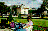 Kim at Napoleon's grave